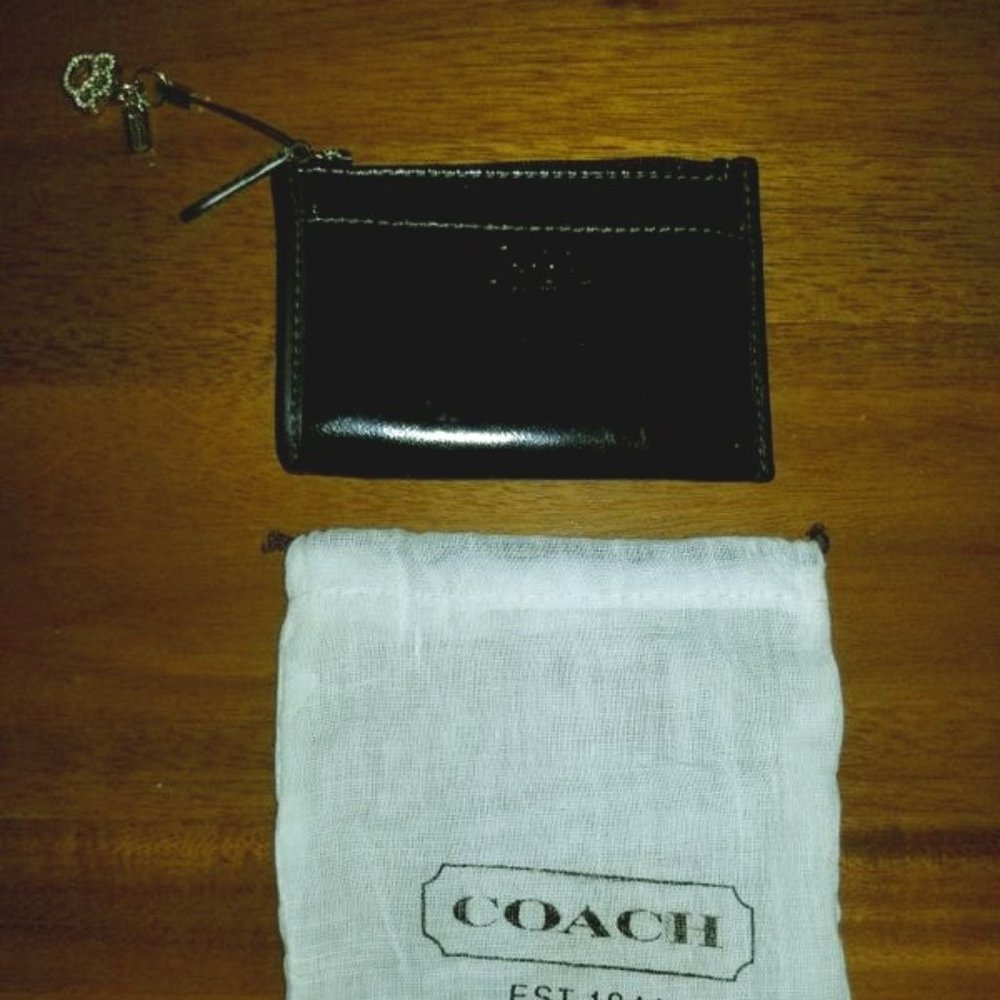 Patent Leather Coach coin purse / paw print charm